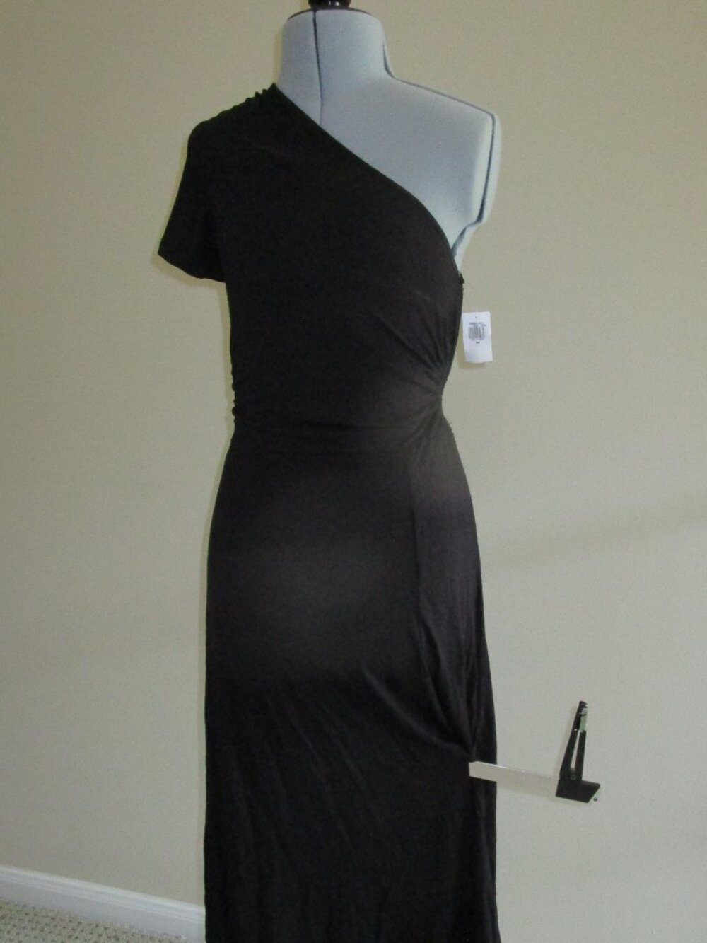 One-shoulder Midi Dress - Picture 4 of 6
